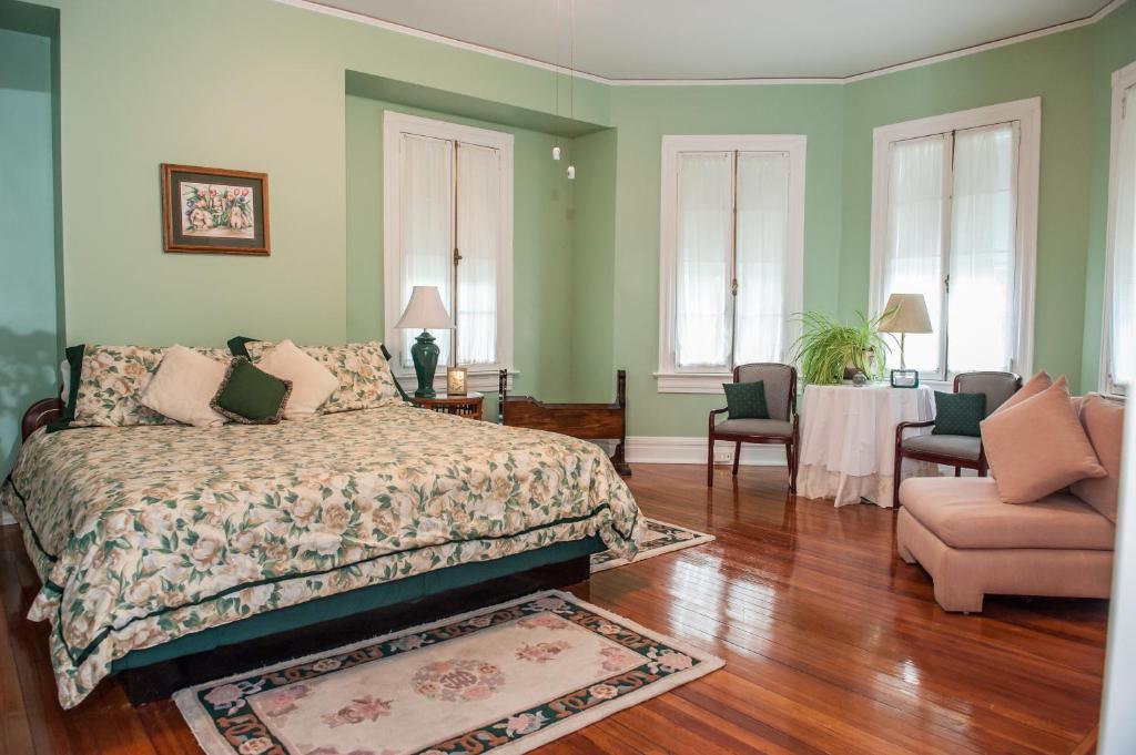 Cedars & Beeches Bed & Breakfast Лонг-Бранч Номер фото