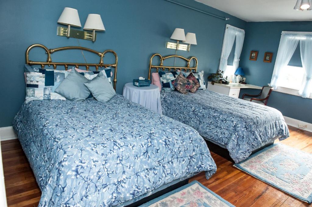 Cedars & Beeches Bed & Breakfast Лонг-Бранч Номер фото